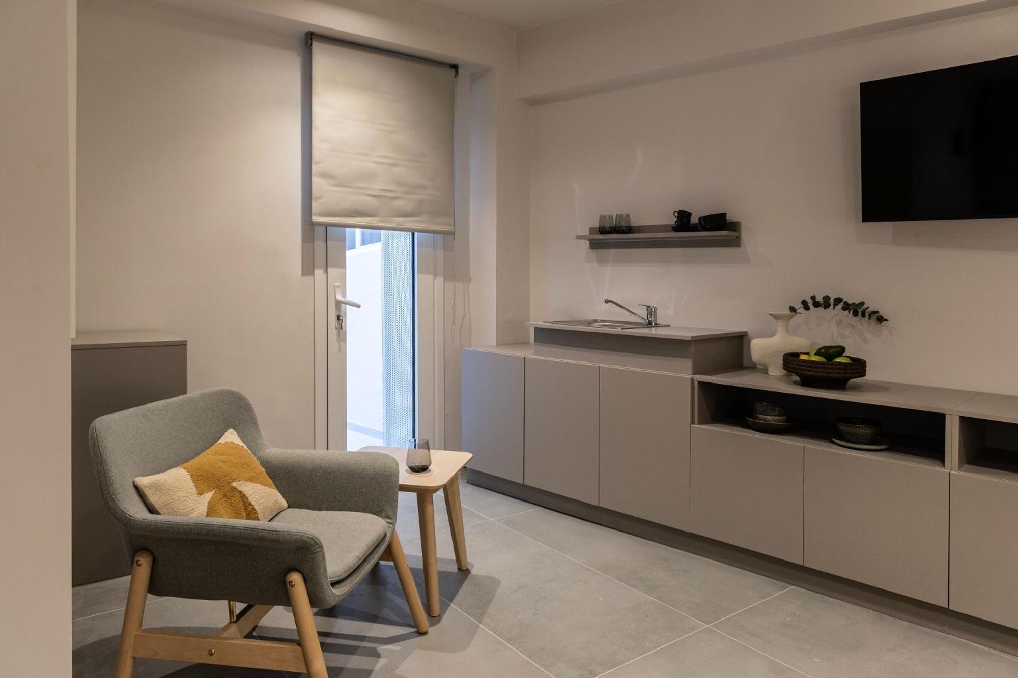 Celestial Athens Suites At Praxitelous מראה חיצוני תמונה