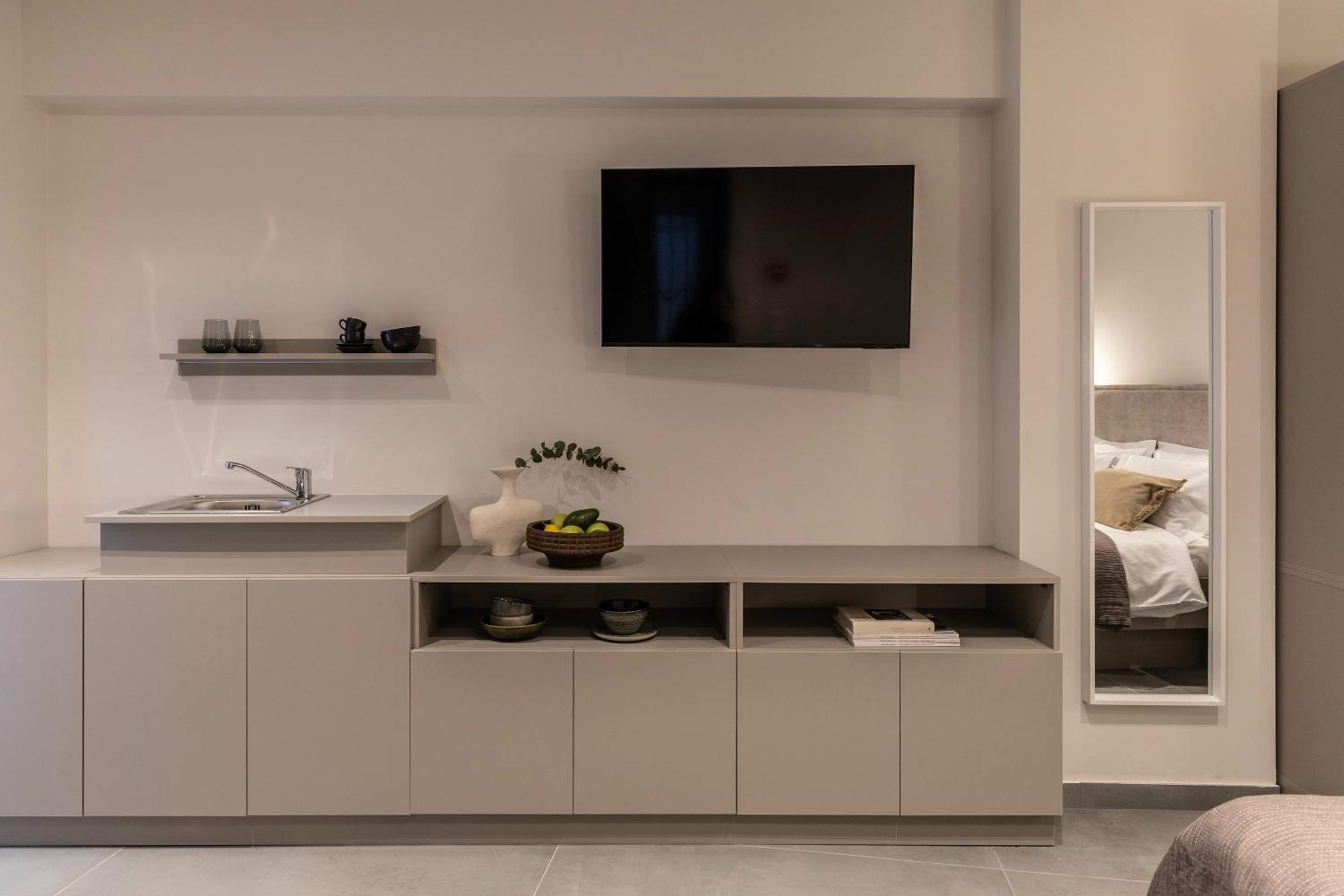 Celestial Athens Suites At Praxitelous מראה חיצוני תמונה