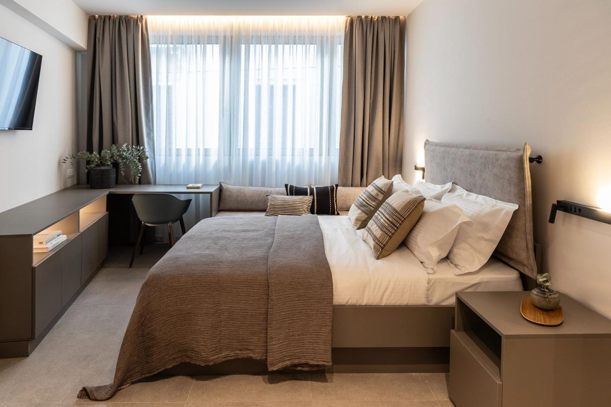 Celestial Athens Suites At Praxitelous מראה חיצוני תמונה