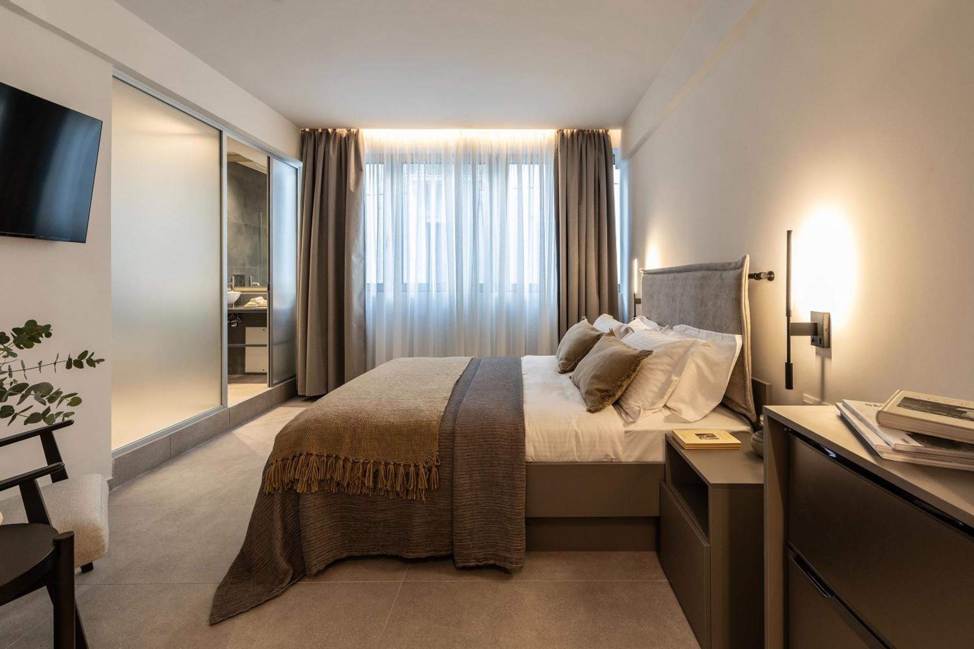 Celestial Athens Suites At Praxitelous מראה חיצוני תמונה