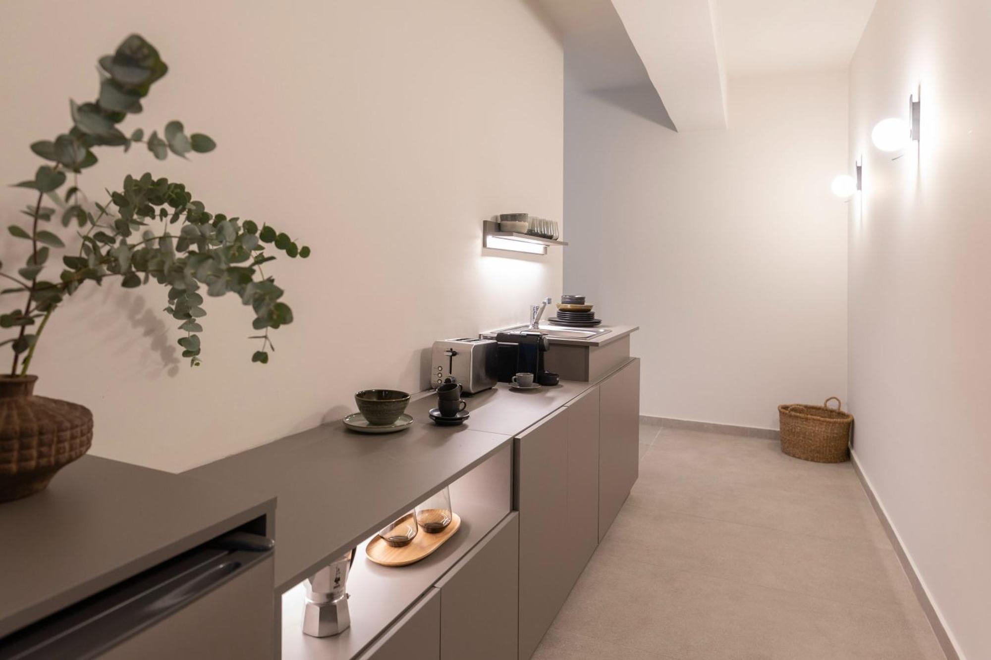 Celestial Athens Suites At Praxitelous מראה חיצוני תמונה