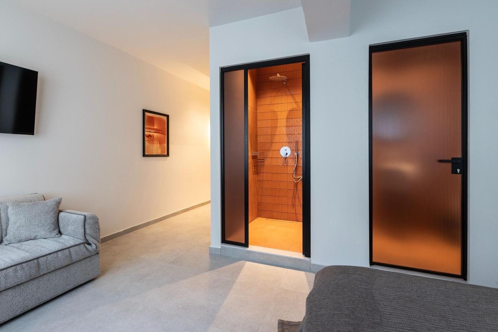 Celestial Athens Suites At Praxitelous מראה חיצוני תמונה