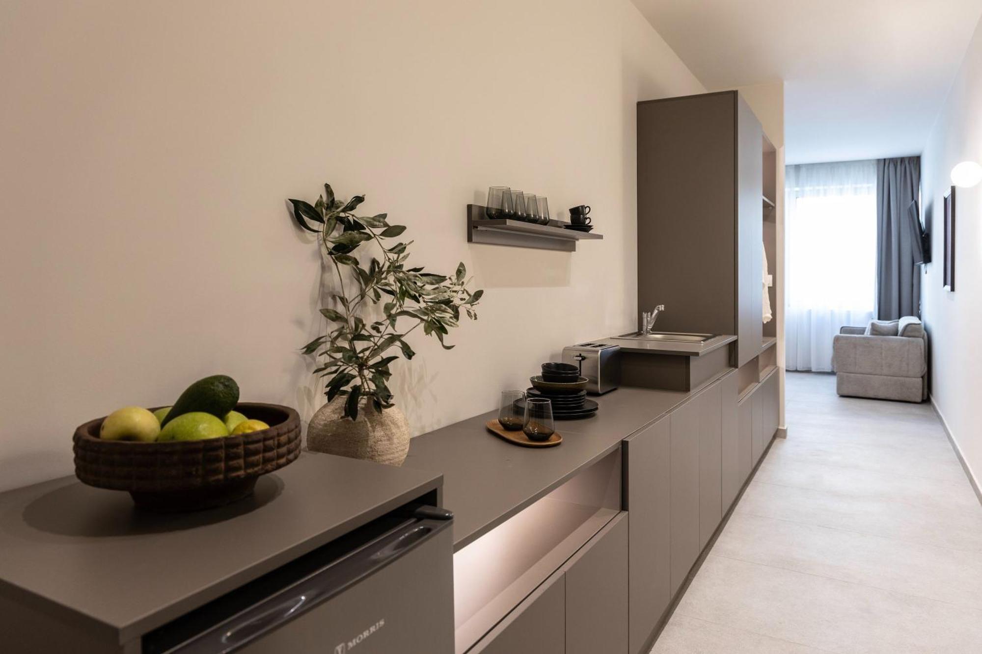 Celestial Athens Suites At Praxitelous מראה חיצוני תמונה