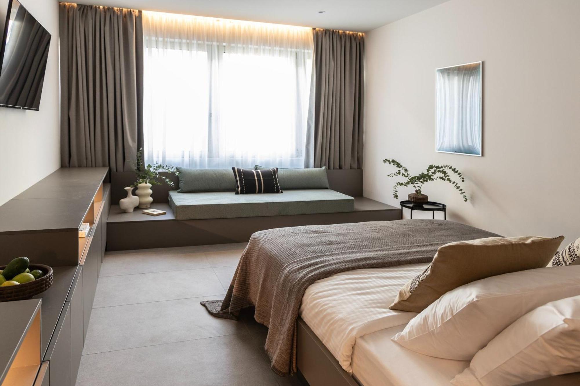 Celestial Athens Suites At Praxitelous מראה חיצוני תמונה