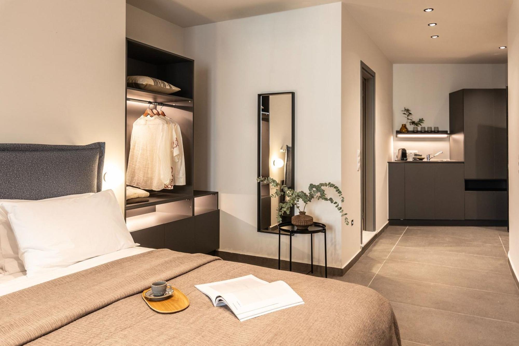 Celestial Athens Suites At Praxitelous מראה חיצוני תמונה
