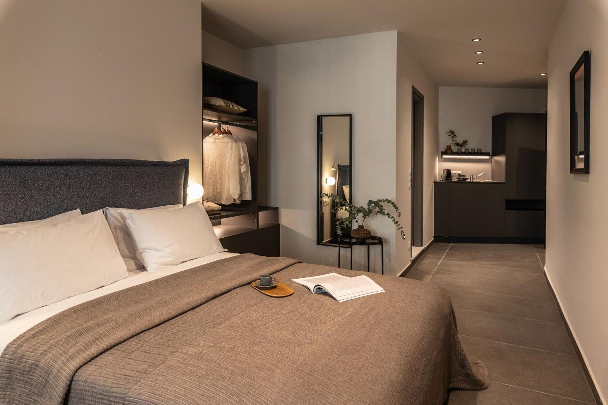 Celestial Athens Suites At Praxitelous מראה חיצוני תמונה
